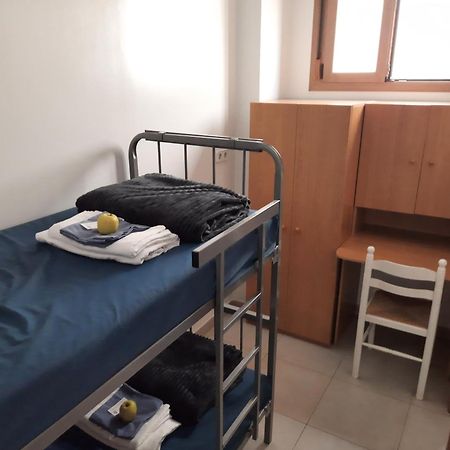 Albergue Albas exclusivo Peregrinos Logroño Exterior foto