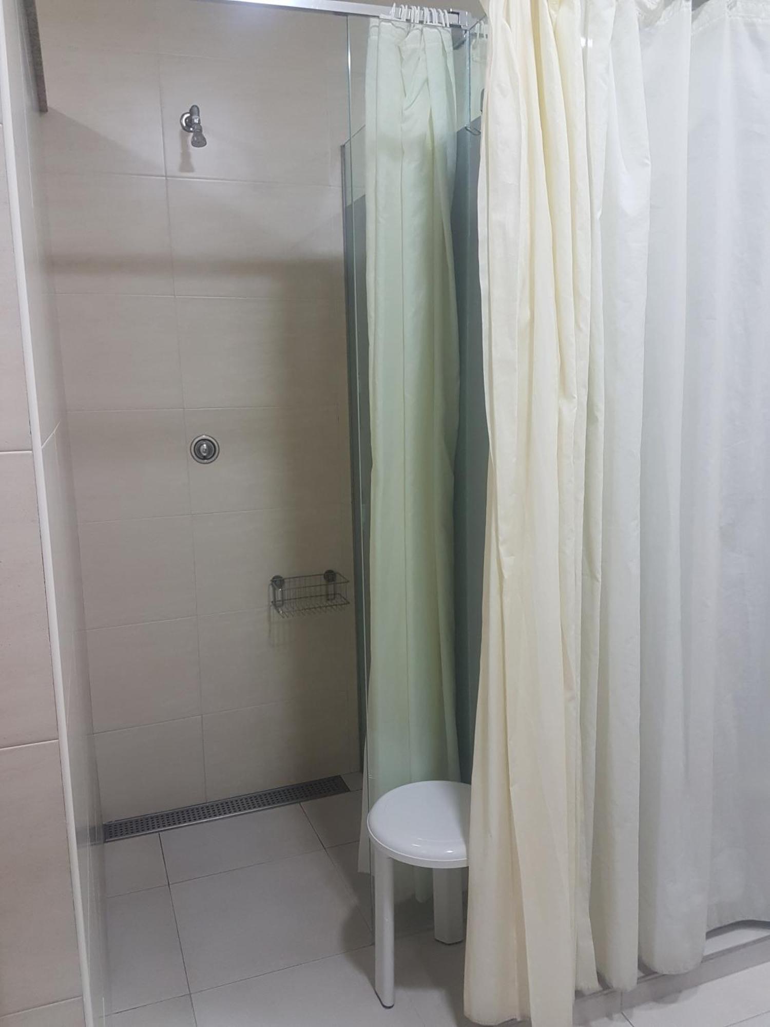 Albergue Albas exclusivo Peregrinos Logroño Exterior foto